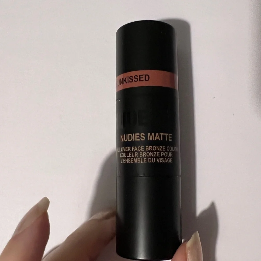 NUDESTIX multi tasking